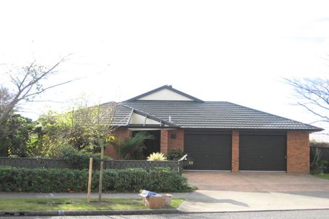 Photo of property in 64 Whiting Crescent, Greenmeadows, Napier, 4112