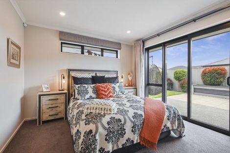Photo of property in 42 Karere Avenue, Marshland, Christchurch, 8083