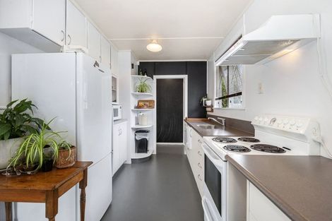 Photo of property in 9 Papua Street, Turangi, 3334