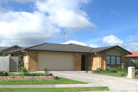 Photo of property in 17 Lazurite Drive, Westgate, Auckland, 0614