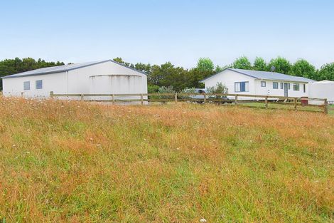 Photo of property in 255 Gibbons Road, Kaiwaka, 0573