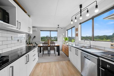 Photo of property in 85 Cumberland Street, Welbourn, New Plymouth, 4312