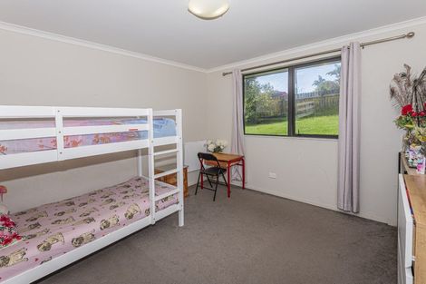 Photo of property in 11 View Street, Maungaturoto, 0520