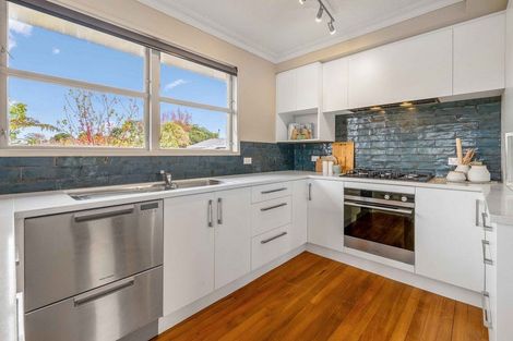 Photo of property in 8 Glenn Terrace, Otumoetai, Tauranga, 3110