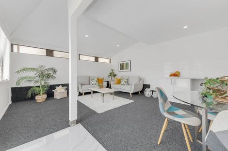 Photo of property in 1/55 Alfriston Road, Manurewa East, Auckland, 2102