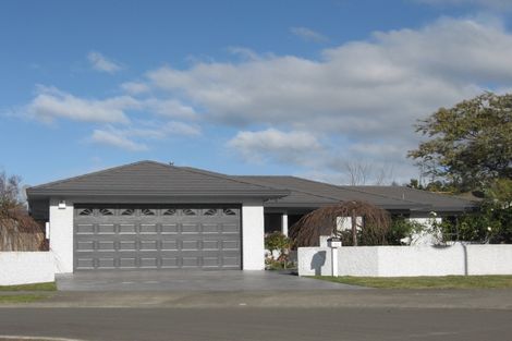 Photo of property in 33 Pukekura Place, Taradale, Napier, 4112