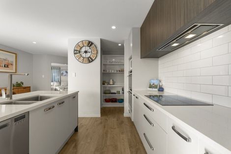 Photo of property in 18 Traverse Lane, Omokoroa, 3114