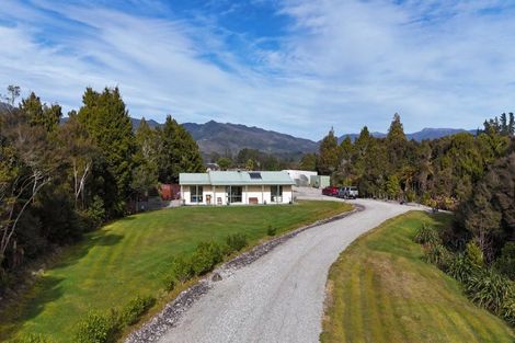 Photo of property in 270 Utopia Road, Westport, 7892