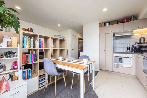 Photo of property in 3 Keystone Avenue, Mount Roskill, Auckland, 1041