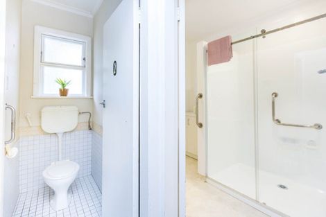 Photo of property in 1022 Fergusson Drive, Clouston Park, Upper Hutt, 5018