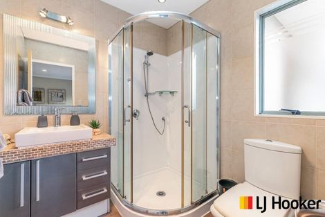 Photo of property in 31 Church Road, Ardmore, Papakura, 2582