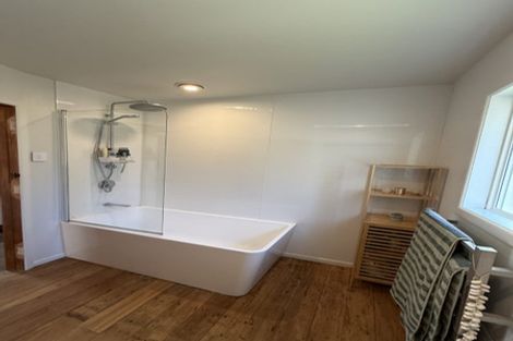 Photo of property in 16 Hursthouse Street, Vogeltown, New Plymouth, 4310