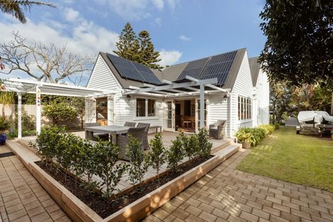 Photo of property in 153 Valley Road, Mount Maunganui, 3116