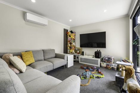 Photo of property in 2 Inuwai Street, Glenview, Hamilton, 3206