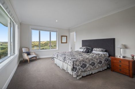 Photo of property in 56 Grace James Road, Pukekohe, 2120