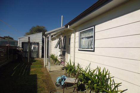 Photo of property in 6b Kilkee Terrace, Flaxmere, Hastings, 4120