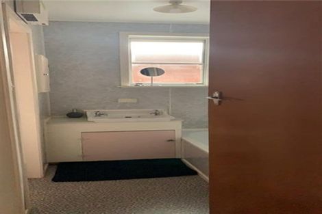 Photo of property in 44b Sackville Street, Fitzroy, New Plymouth, 4312