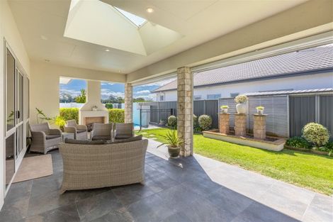 Photo of property in 12 Orotu Drive, Poraiti, Napier, 4112