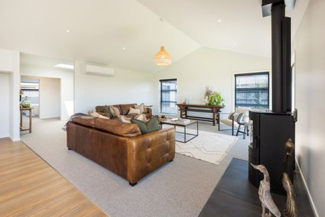 Photo of property in 30 Nikau Drive, Redwoodtown, Blenheim, 7201