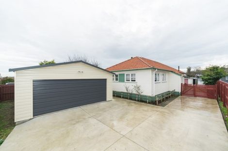 Photo of property in 33 Moheke Avenue, Roslyn, Palmerston North, 4414