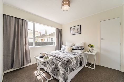 Photo of property in 257 Waterloo Road, Fairfield, Lower Hutt, 5011