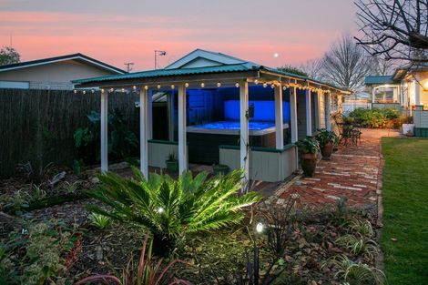 Photo of property in 169 Victoria Street, Cambridge, 3434