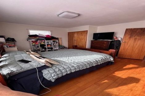 Photo of property in 10 Dundee Place, Blockhouse Bay, Auckland, 0600