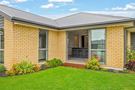 Photo of property in 72 Muirhill Street, Halswell, Christchurch, 8025