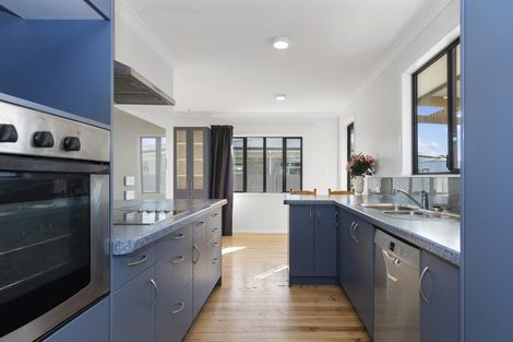 Photo of property in 606 Maunganui Road, Mount Maunganui, 3116