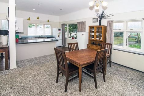Photo of property in 30 Cambridge Terrace, Masterton, 5810