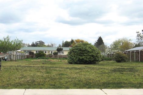 Photo of property in 10 Martin Street, Utuhina, Rotorua, 3015