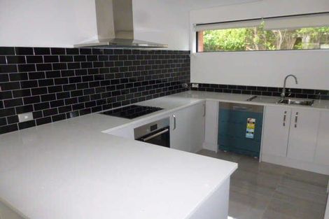 Photo of property in 2/40 Brockworth Place, Riccarton, Christchurch, 8011