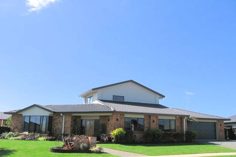 Photo of property in 17 Madeleine Terrace, Papamoa Beach, Papamoa, 3118