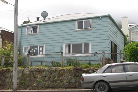 Photo of property in 2 Ripon Street, Lyttelton, 8082