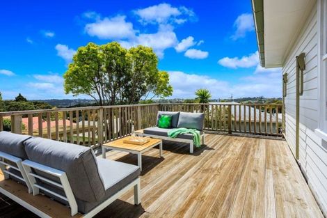 Photo of property in 2/52 Verran Road, Birkdale, Auckland, 0626