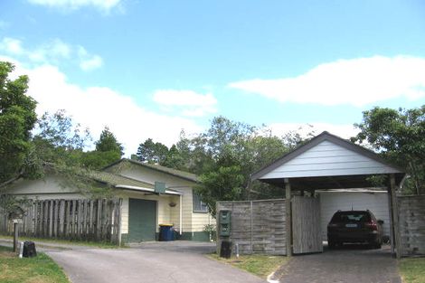 Photo of property in 55 Gatman Street, Birkdale, Auckland, 0626