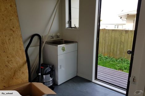 Photo of property in 1/34 Maplesden Drive, Clendon Park, Auckland, 2103