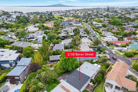Photo of property in 2/18 Bevyn Street, Castor Bay, Auckland, 0620