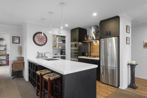 Photo of property in 36 Luxembourg Crescent, Halswell, Christchurch, 8025