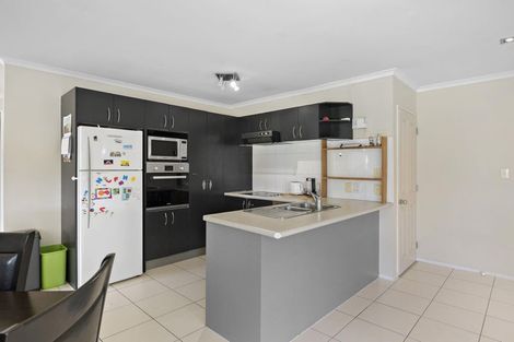 Photo of property in 21 Cartmel Avenue, Massey, Auckland, 0614