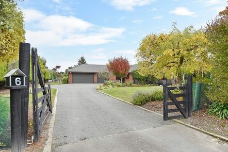 Photo of property in 6 Cedar Place, Amberley, 7410