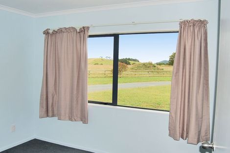 Photo of property in 255 Gibbons Road, Kaiwaka, 0573