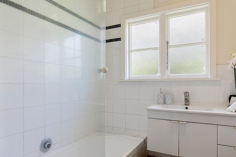 Photo of property in 54 Forfar Street, St Albans, Christchurch, 8014