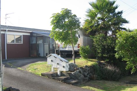 Photo of property in 1/195 Captain Springs Road, Onehunga, Auckland, 1061