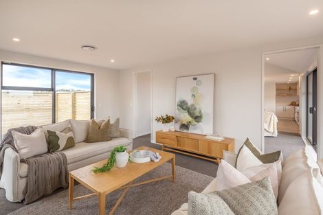 Photo of property in 12 Harrison Drive, Tikipunga, 0112