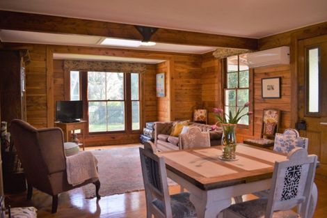 Photo of property in 45 Honi Taipua Street, Manakau, Levin, 5573