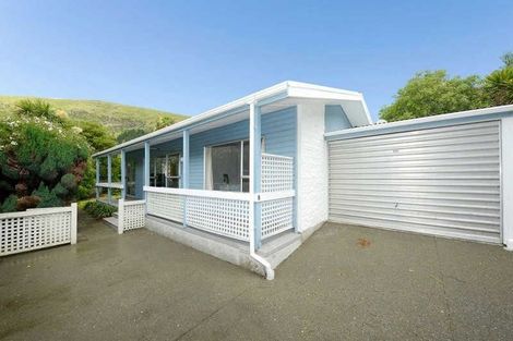 Photo of property in 2/123 Wakefield Avenue, Sumner, Christchurch, 8081