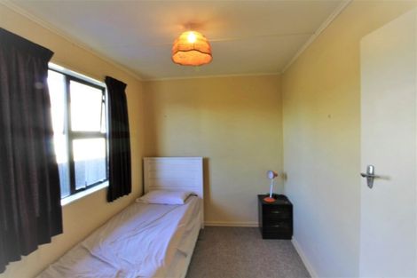 Photo of property in 27 Howden Street, Te Anau, 9600