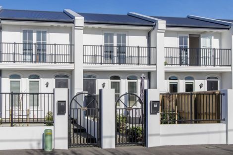 Photo of property in 6/12 Burke Street, Addington, Christchurch, 8024