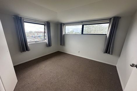 Photo of property in 26 Othello Drive, Clover Park, Auckland, 2023